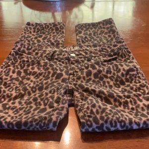 Apt 9 animal print jeans